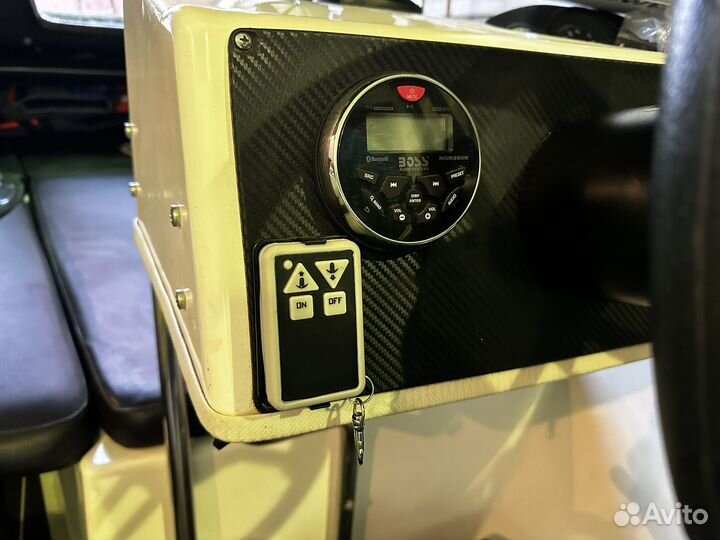 Феникс 530HT с Mеркури F100 elpt