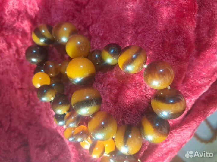 Янтарные бусы СССР