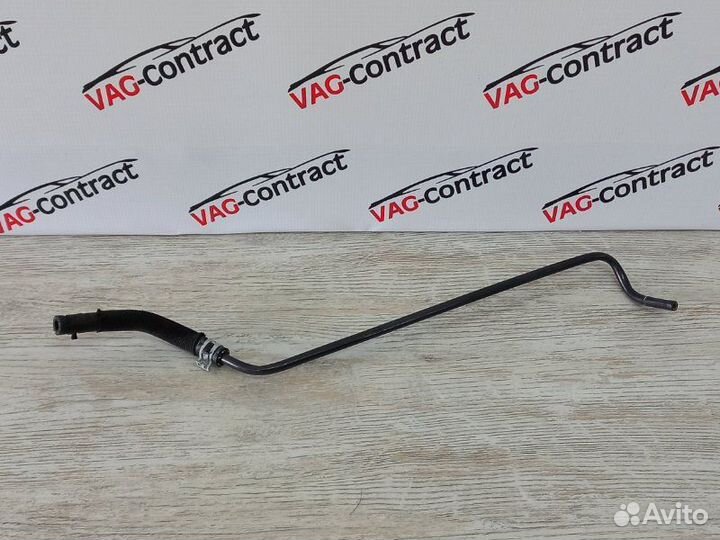 Трубка системы охлаждения Skoda Octavia A7 1.2