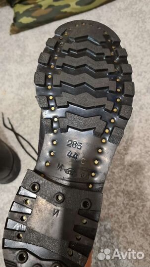 Берцы крокодилы гвоздевые 2001 год 44 размер
