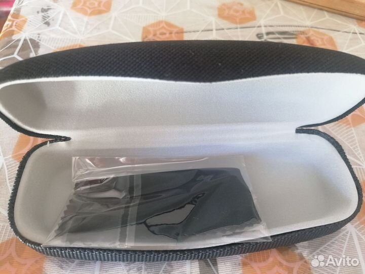 Футляр для очков