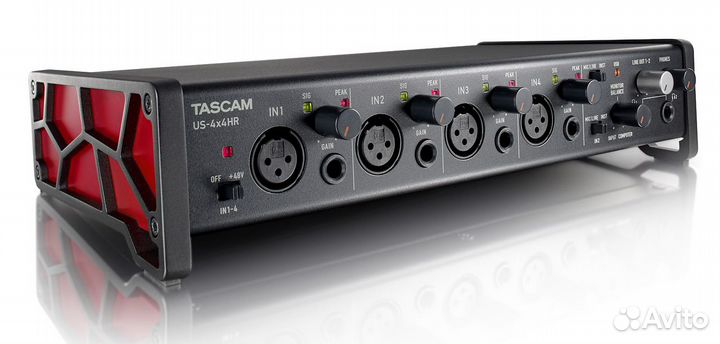 Tascam US-4x4HR аудио/midi интерфейс