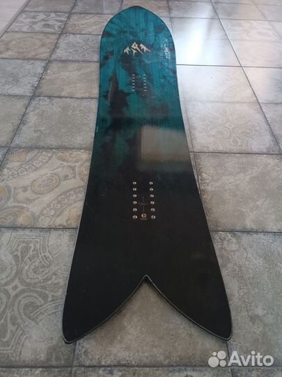 Сноуборд Jones Storm Chaser 2018-19