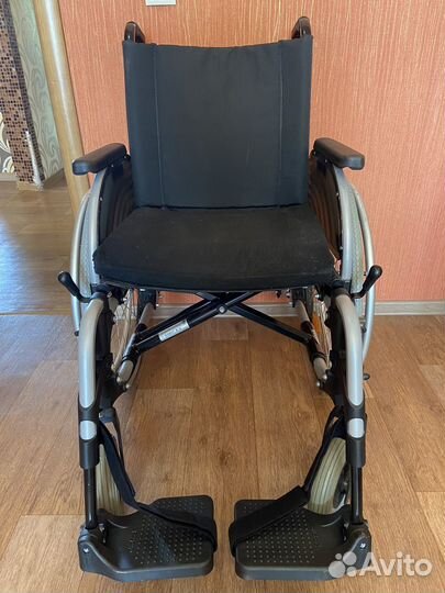 Коляска инвалидная