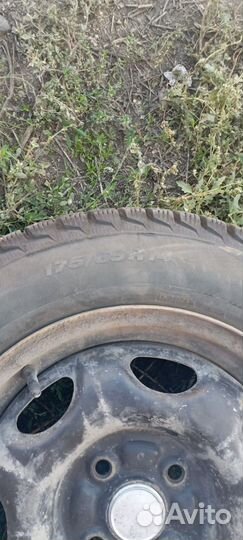 Комплект зимних колёс (шипы)