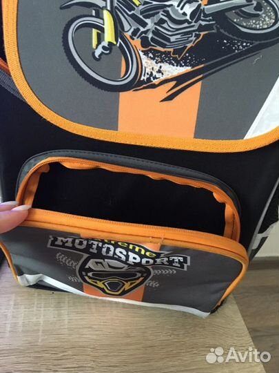 Портфель/рюкзак школьный