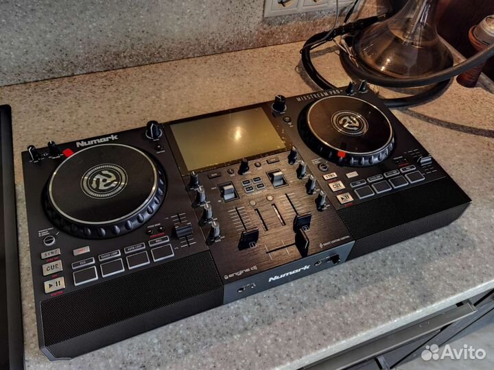 Numark mixstream PRO+