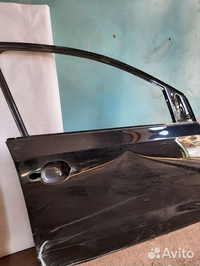 Дверь правая передняя Volkswagen Polo 2016