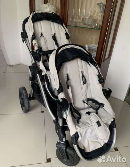 Коляска для погодок Baby Jogger City Select