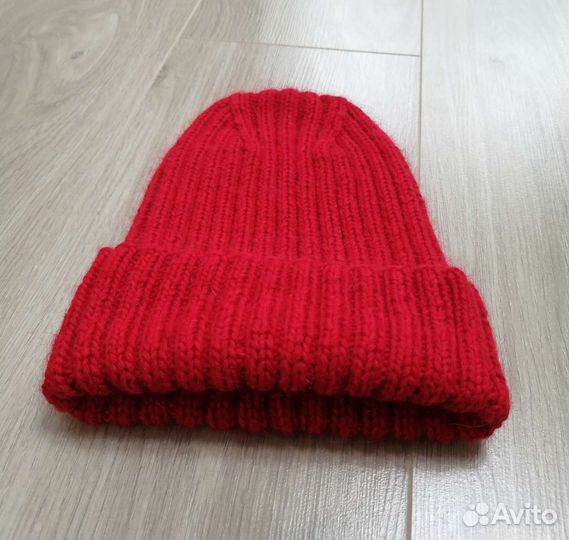 Шапка женская новая вязанная