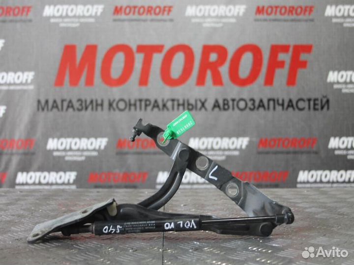 Шарнир капота Вольво S40/V50 левый А508