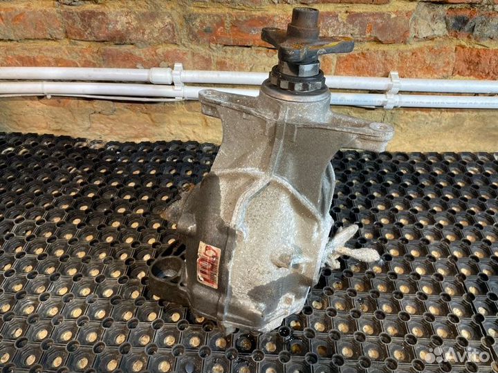 Редуктор задний Bmw 5 F10 N55B30 2011