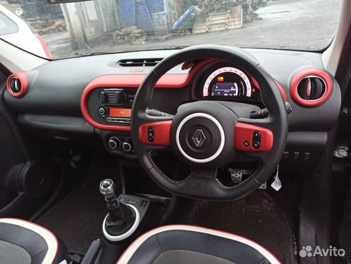 Блок комфорта Renault Twingo 3 2014 284B11429R