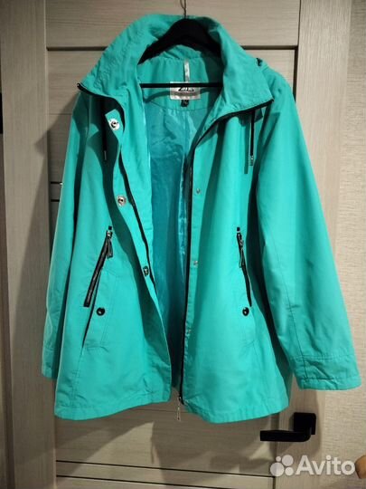 Ветровка- плащ