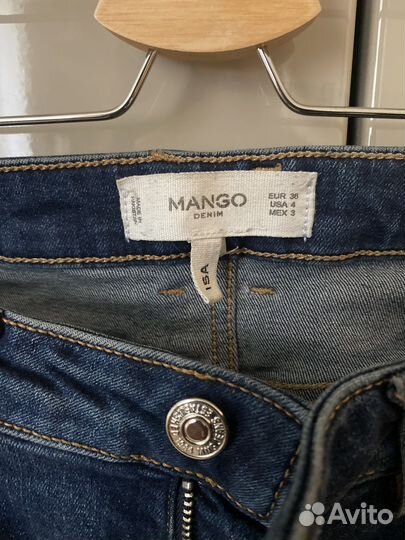 Джинсы mango