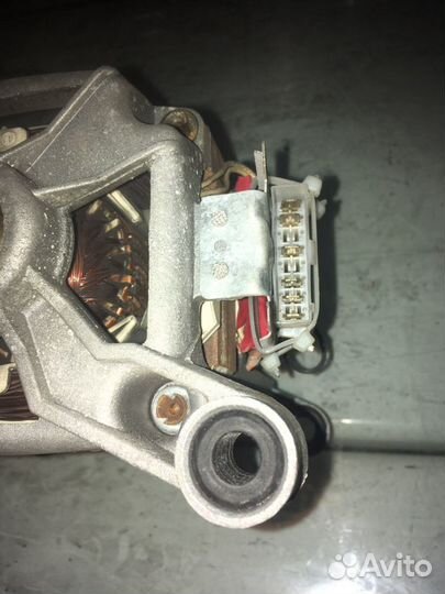 Мотор стиральной машины ariston als109x