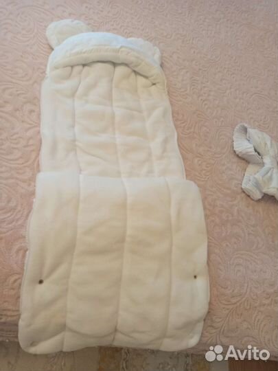 Теплый синтепоновый уголок на выписку