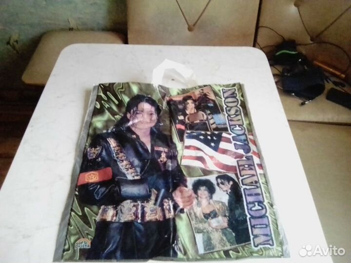 Книга Майкл Джексон коллекционное издание и пакет