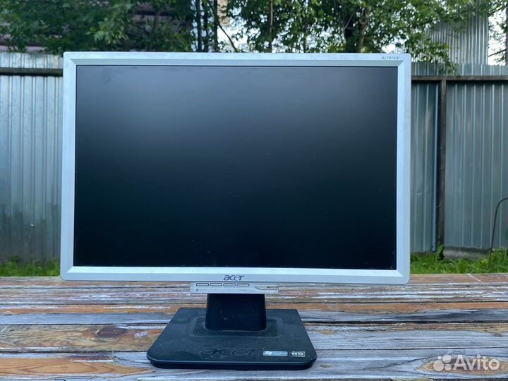 Монитор Acer AL1916W