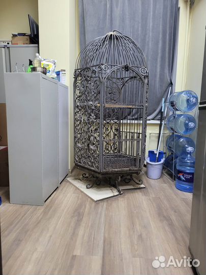 Клетка для попугая