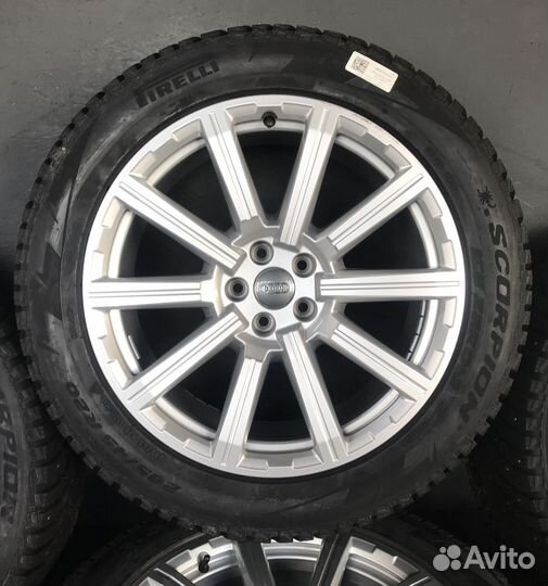 Оригинальные колеса на Audi Q7 NEW 4M R20