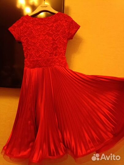 Рейтинговое платье, 122 -128 (размер 34)