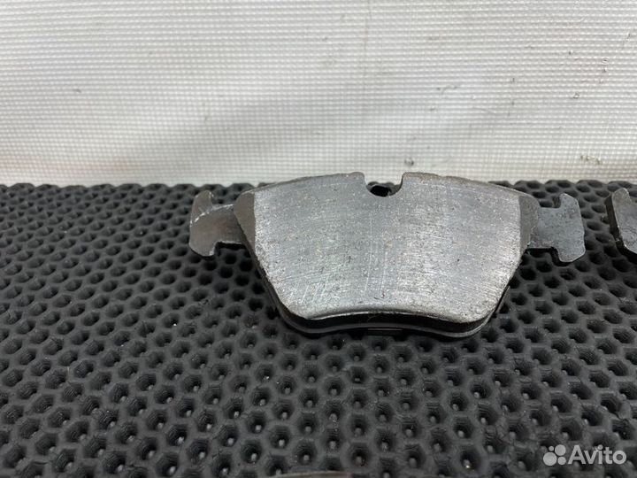 Колодки тормозные Bmw 3-Series F30 N20B20B 2013