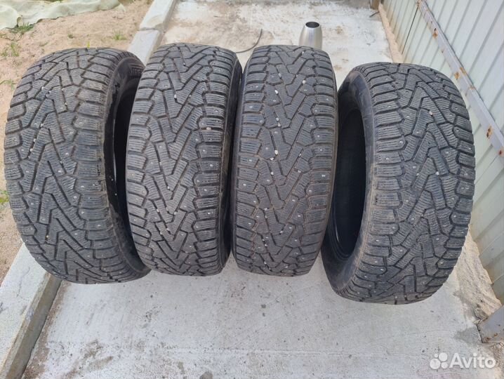 Pirelli Ice Zero 235/60 R18 107H