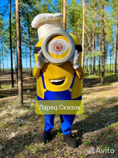 Ростовая кукла поздравит. Промоутер для бизнеса