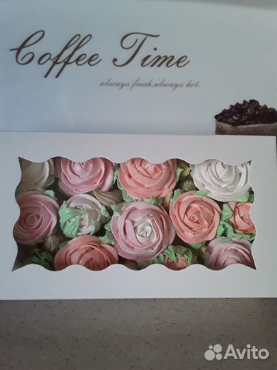 Зефирные букеты, коробочки и безе на заказ