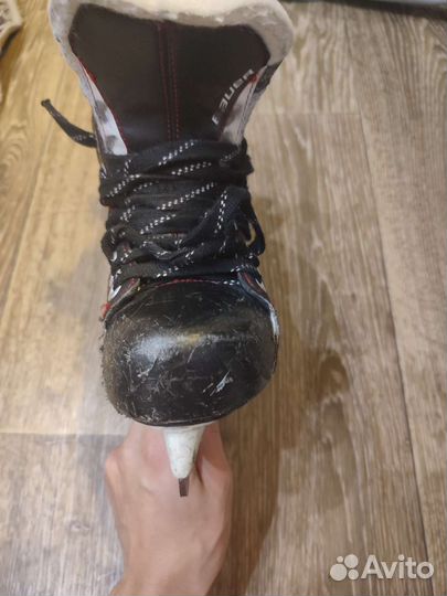 Хоккейные коньки bauer
