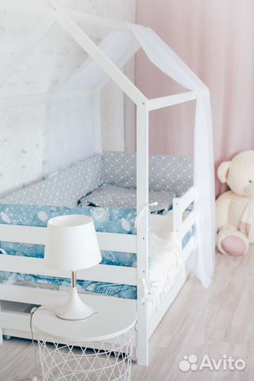 Новая кровать Домик 80*160 массив березы с ящиками