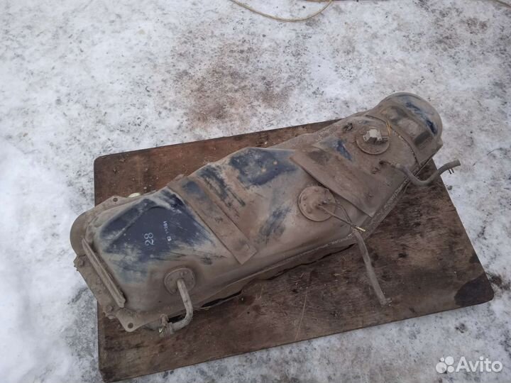 Топливный бак Toyota Lite Ace ym40