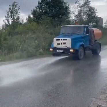 Доставка технической воды/поливомоечная машина