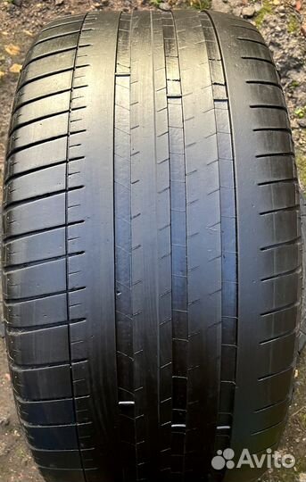 Michelin Pilot Sport 3 255/35 R19