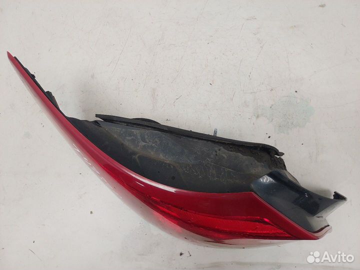 Фонарь (задний) Suzuki Kizashi, 2012