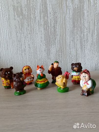 Игрушки из киндер сюрпризов.Смешарики