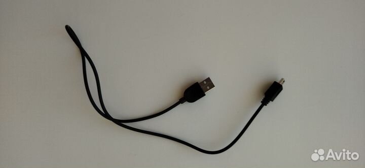 Провод для зарядки телефона или планшет