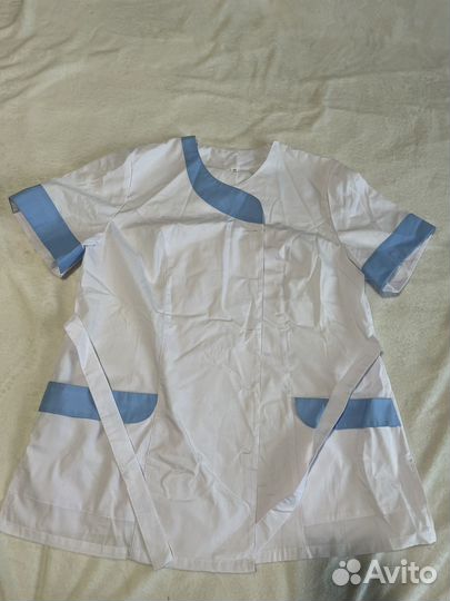 Медицинский костюм женский