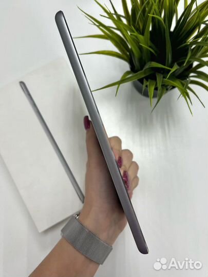 iPad Mini 3 64Gb Space Gray. Wi-Fi + LTE