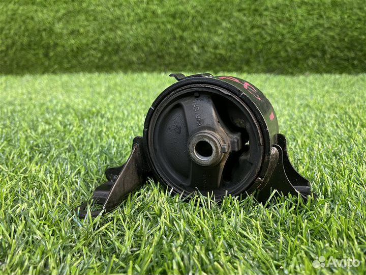 Подушка двигателя передняя левая Honda Odyssey RB1