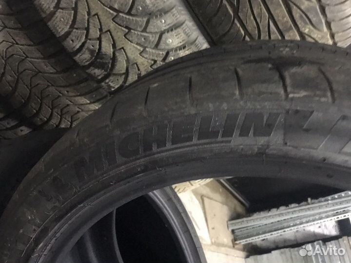 Michelin Pilot Super Sport 255/35 R19 и 285/30 R20
