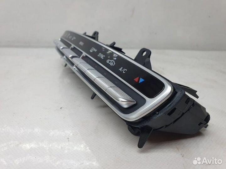 Блок кнопок Mercedes-Benz C W205 2.0 2014