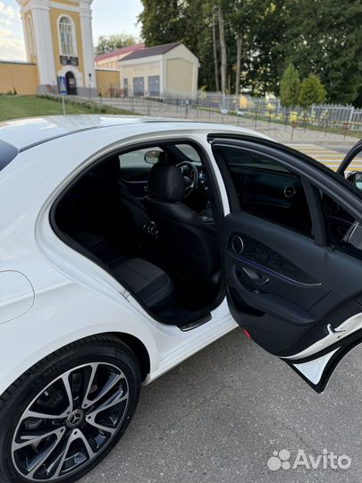 Mercedes-Benz E-класс 1.6 AT, 2020, 23 000 км