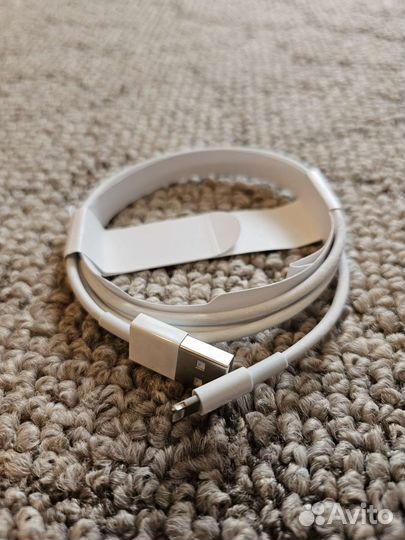 Кабель на айфон Lightning
