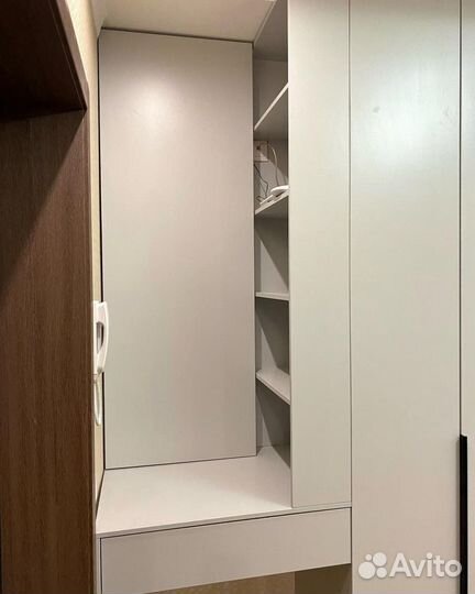 Шкаф стенка