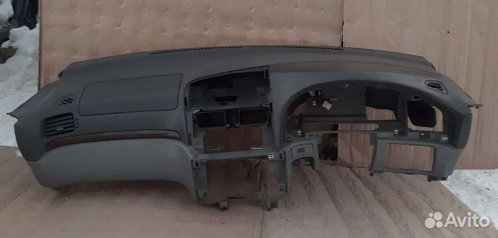 Торпедо Nissan Presage