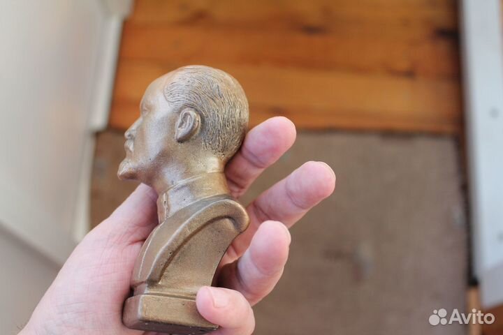 Бюст Дзержинский