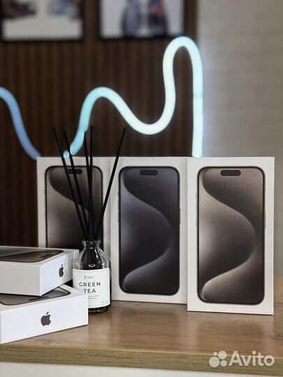 iPhone 15 Pro, 128 ГБ