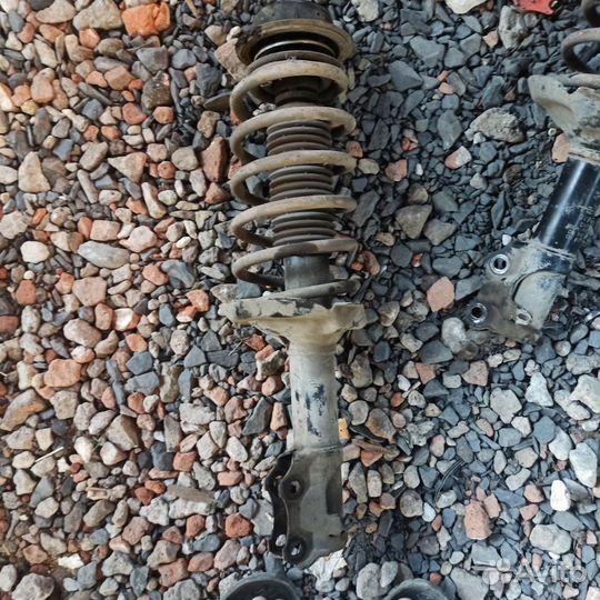 Амортизаторы Гольф 2 (Golf Mk2)